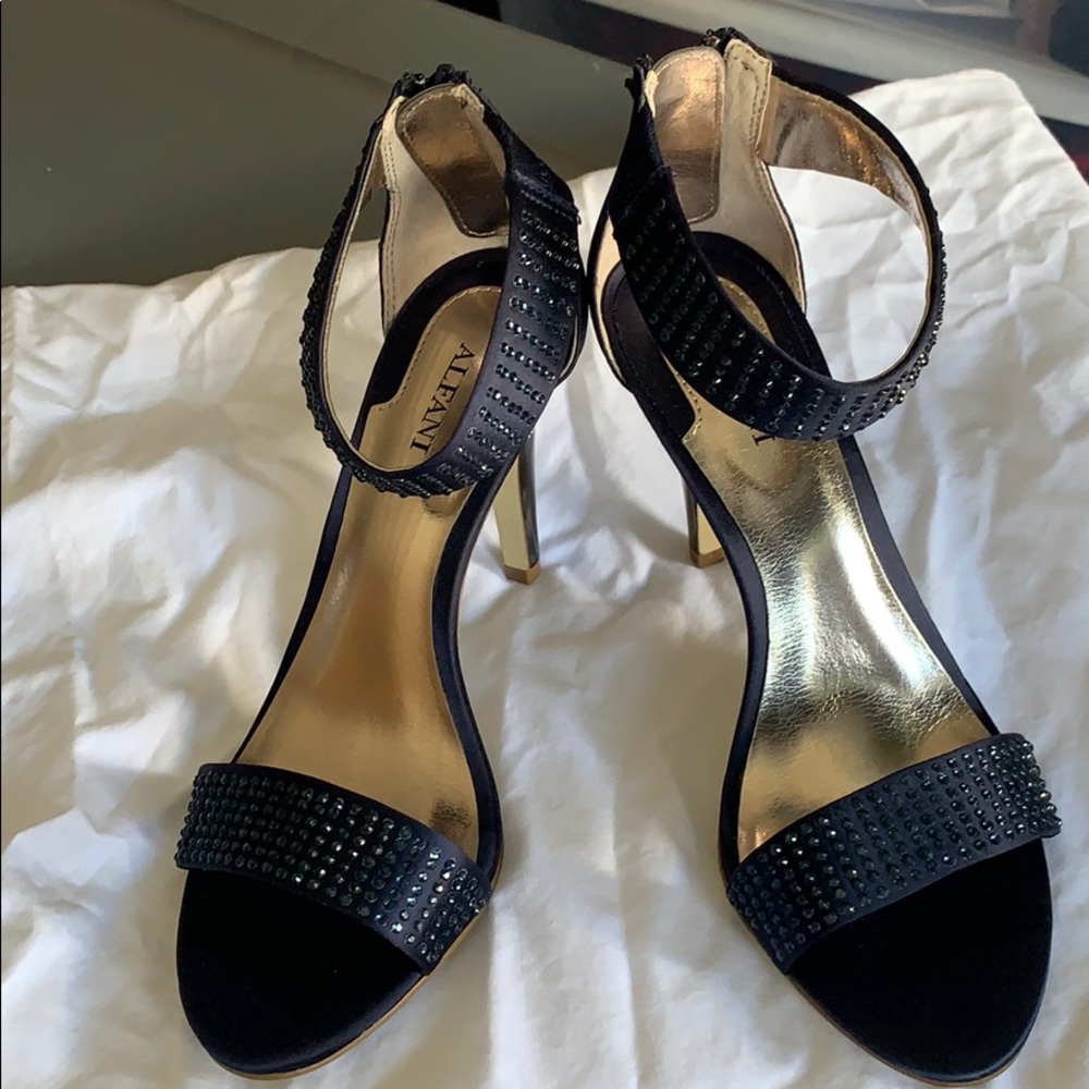 ALFANI WOMES OPEN TOE STILETTOS BLUE NWOT